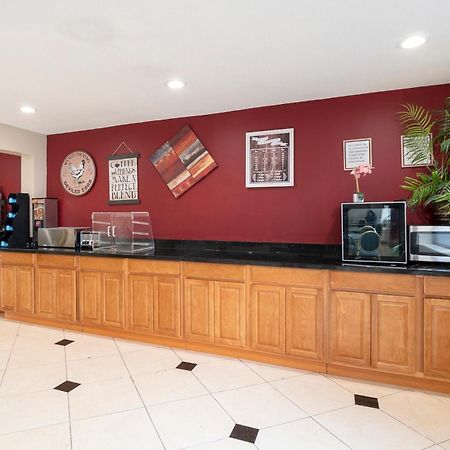 מלון Oyo Townhouse Houston Airport North מראה חיצוני תמונה