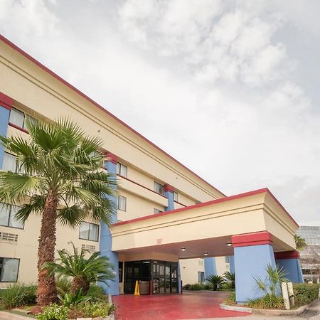 מלון Oyo Townhouse Houston Airport North מראה חיצוני תמונה