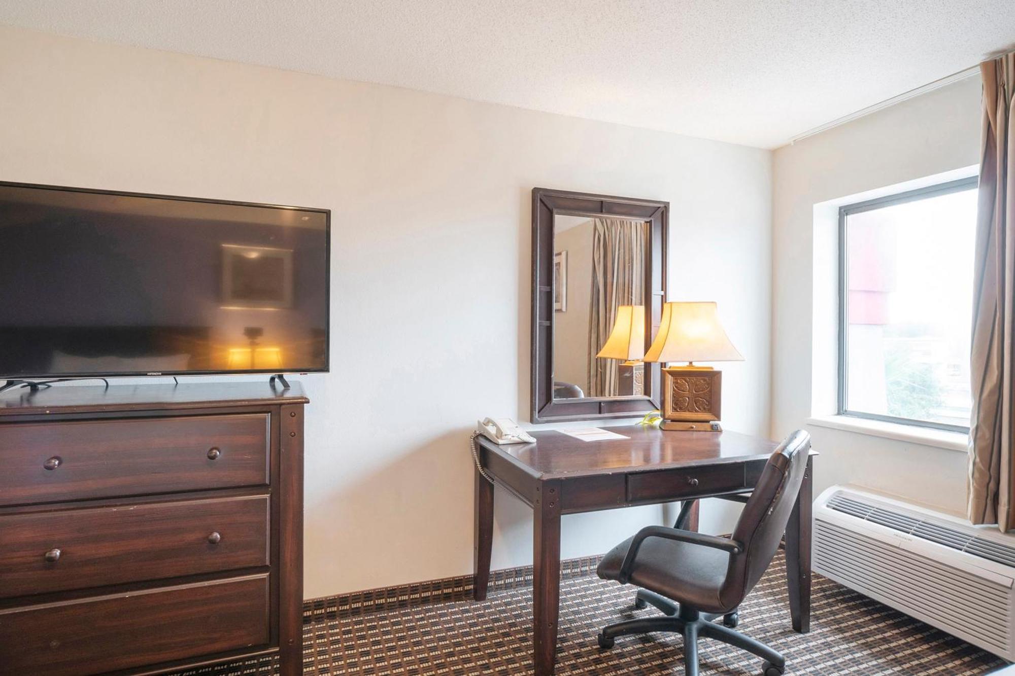 מלון Oyo Townhouse Houston Airport North מראה חיצוני תמונה
