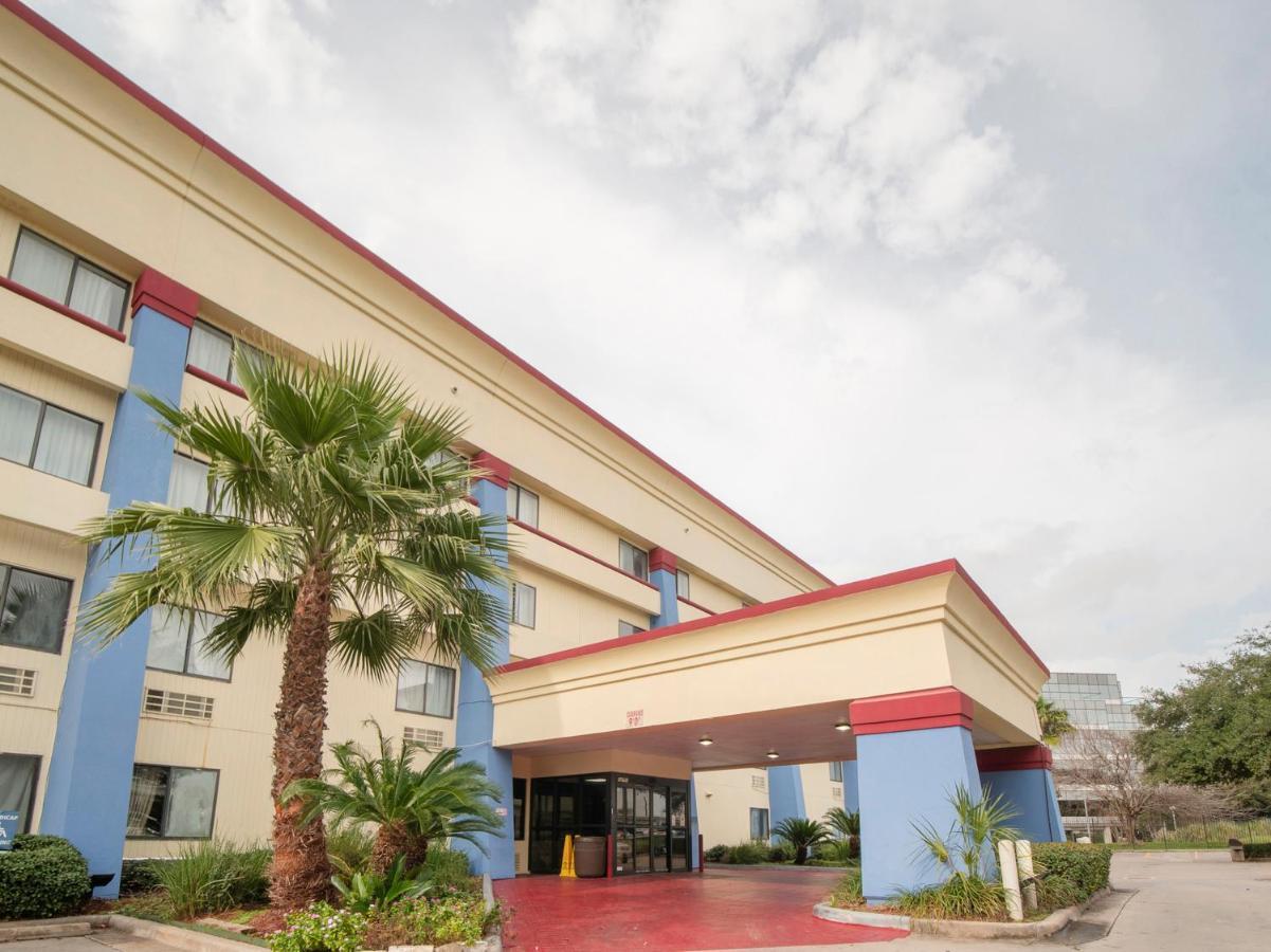 מלון Oyo Townhouse Houston Airport North מראה חיצוני תמונה